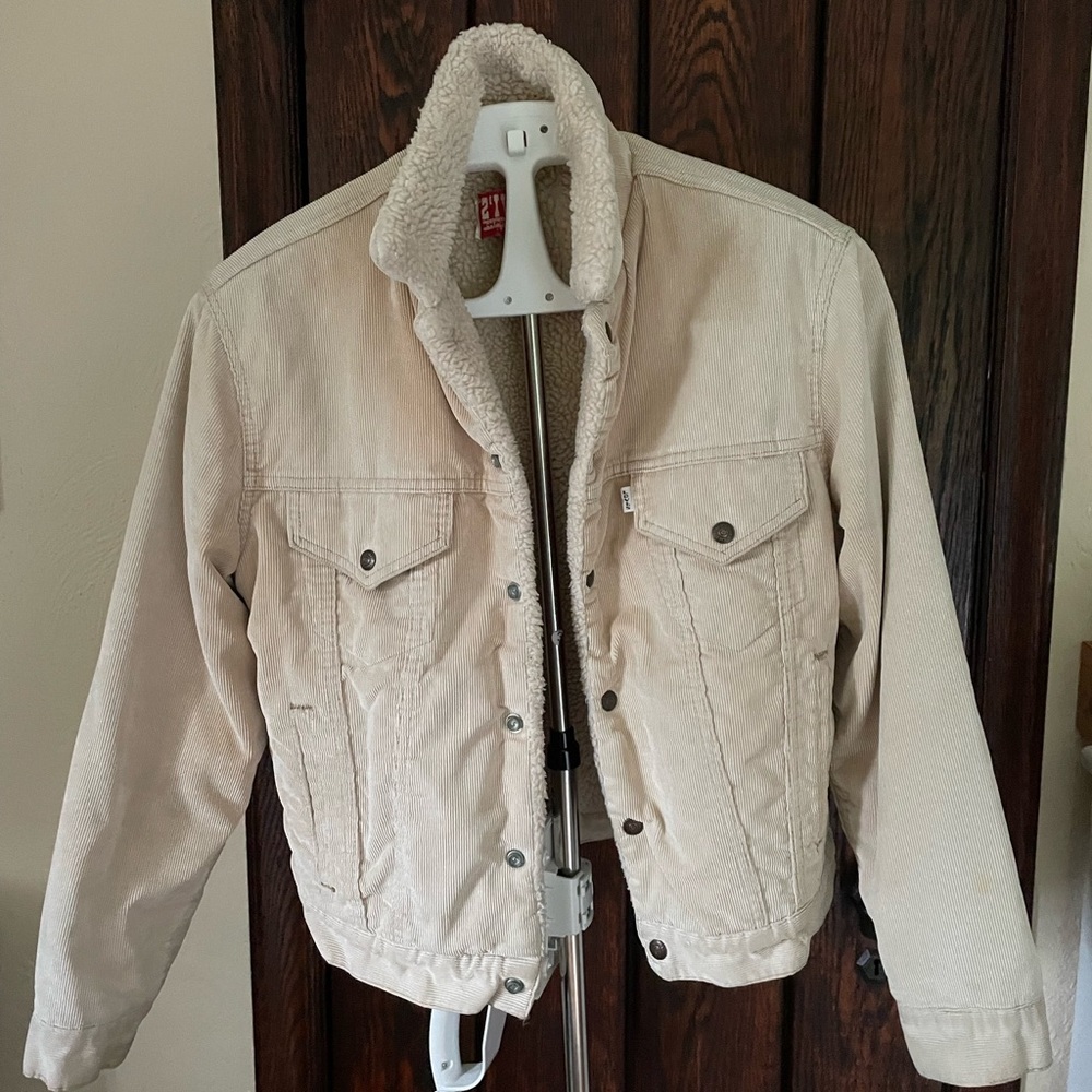 Sherpa Lined Corduroy Levi’s Jacket